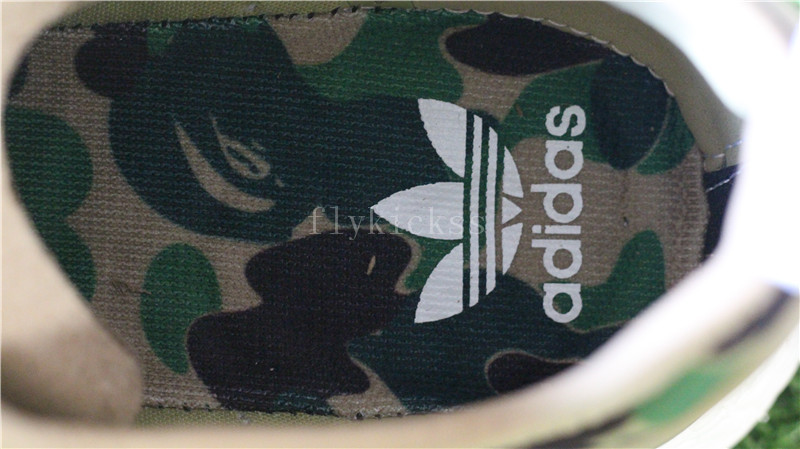Top BAPE x Adidas NMD BAPE camo R1